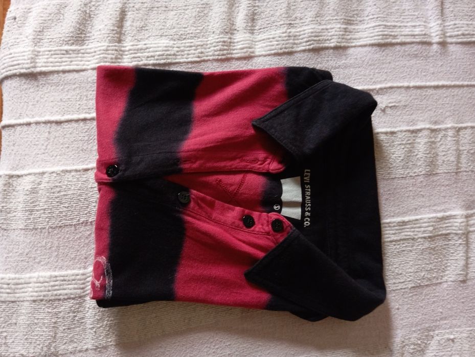 Polo Levi's Strauss vermelho e preto
