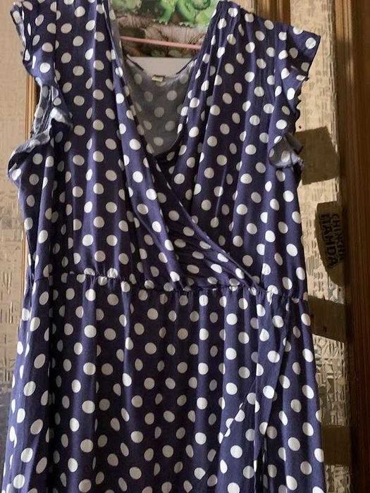 Платье большого размера в горох