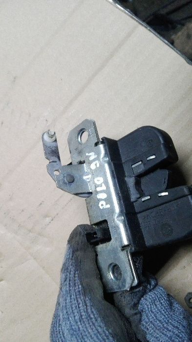 Zamek Klapy tył vw Polo 9 N Lift