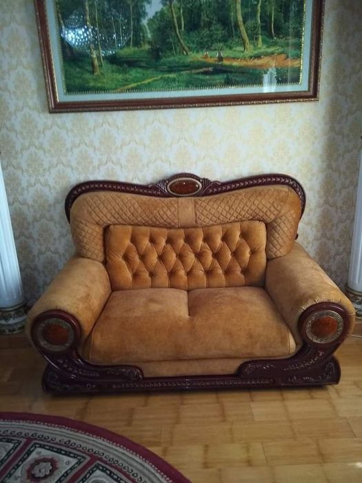 Перетяжка Ремонт Реставрация М'якої мебелі.