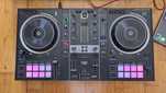 Controladora DJ Hercules DJControl Inpulse 500 para Serato e DJUCED