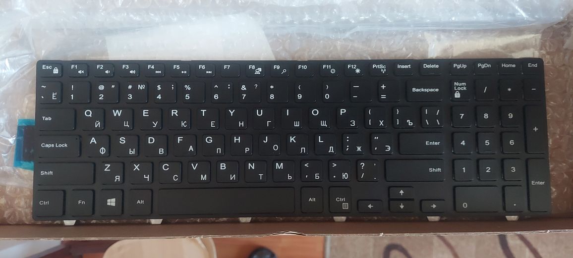 Клавіатура для ноутбука Dell Inspiron

15-3541 15-3542

15-35435521554
