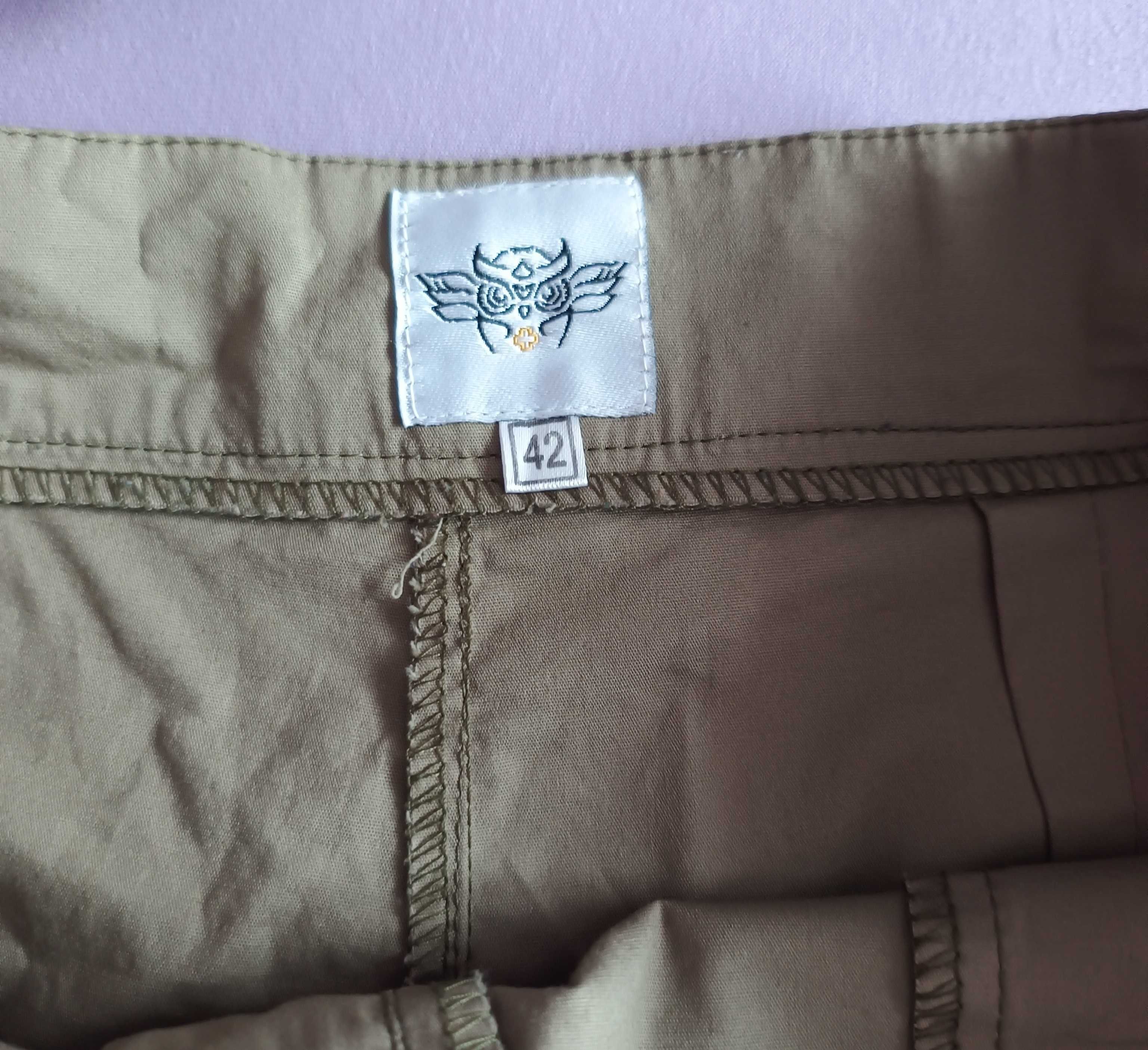 Komplet marynarka i spodnie. Kolor khaki, S, stan bardzo dobry.