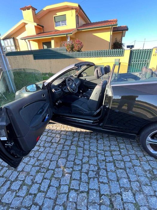 Renault Megane 2000 Cilindrada - 180CV