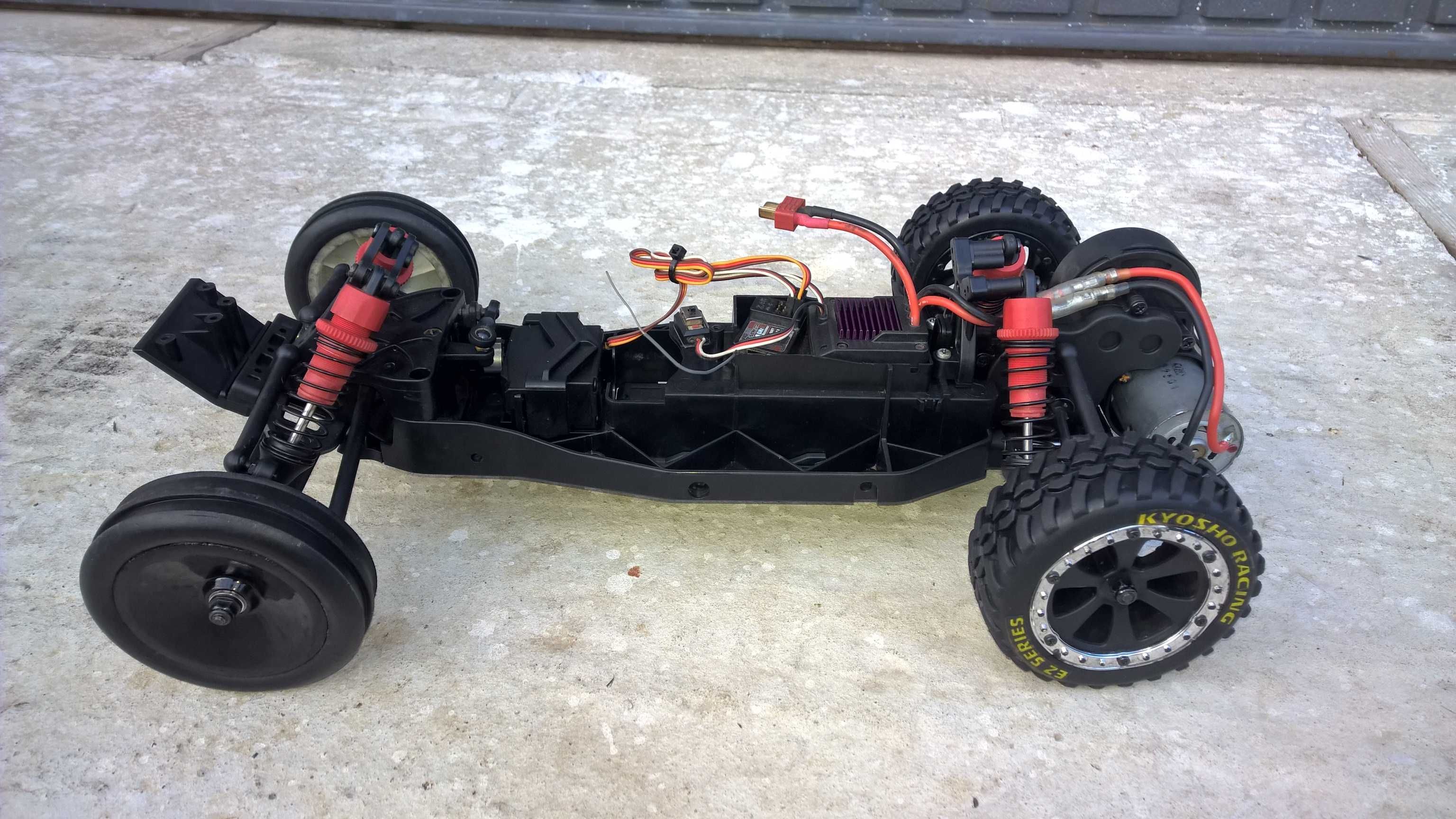 KYOSHO NEXXT  1:10 Model RC 2WD Zdalnie Sterowany
