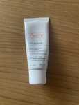 Avene CICALFATE+ Nawilżająca emulsja regenerująca 40ml