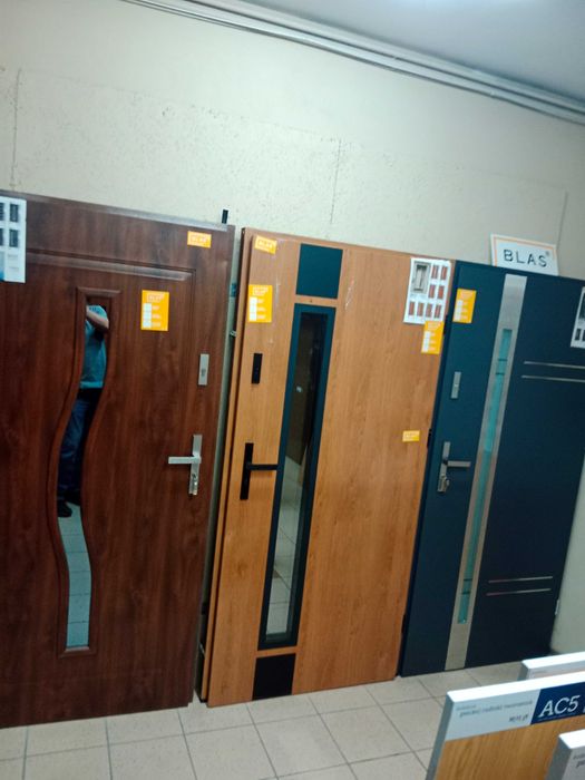 drzwi zewnętrzne wewnętrzne sprzedaż montaż KOZIENICE -RADOM