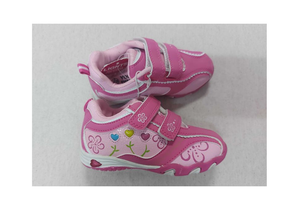 NOVO - Ténis de Menina - Tam.25/26