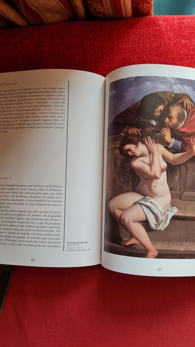 Tesouros Artisticos da Bíblia, História de Portugal e Vida Selvagem