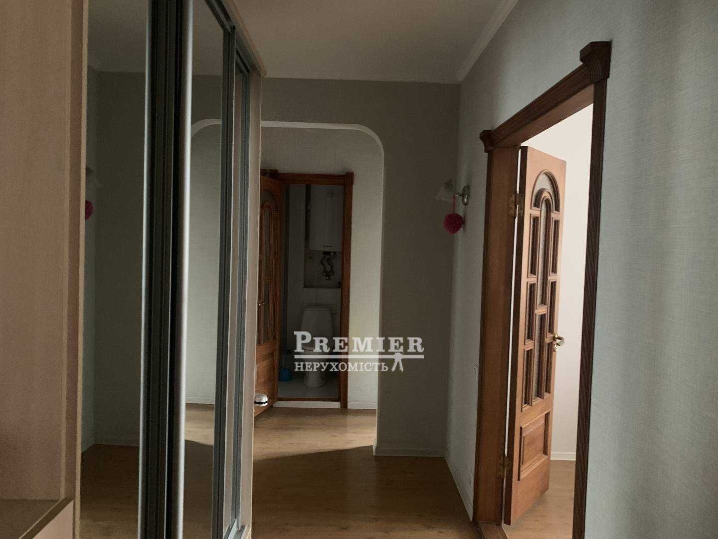 3-кімнатна квартира на Заболотного. Газ. Якісний ремонт. Меблі.