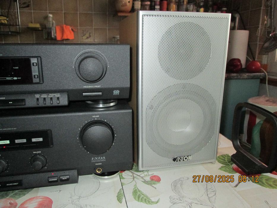 PHILIPS 900 series
