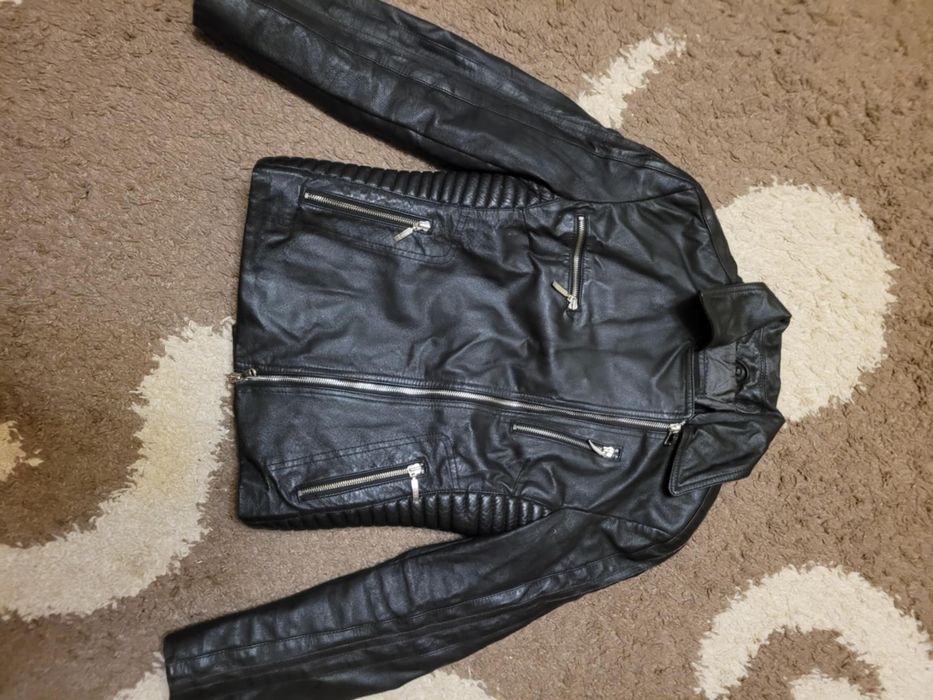 Куртка шкіряна розмір М