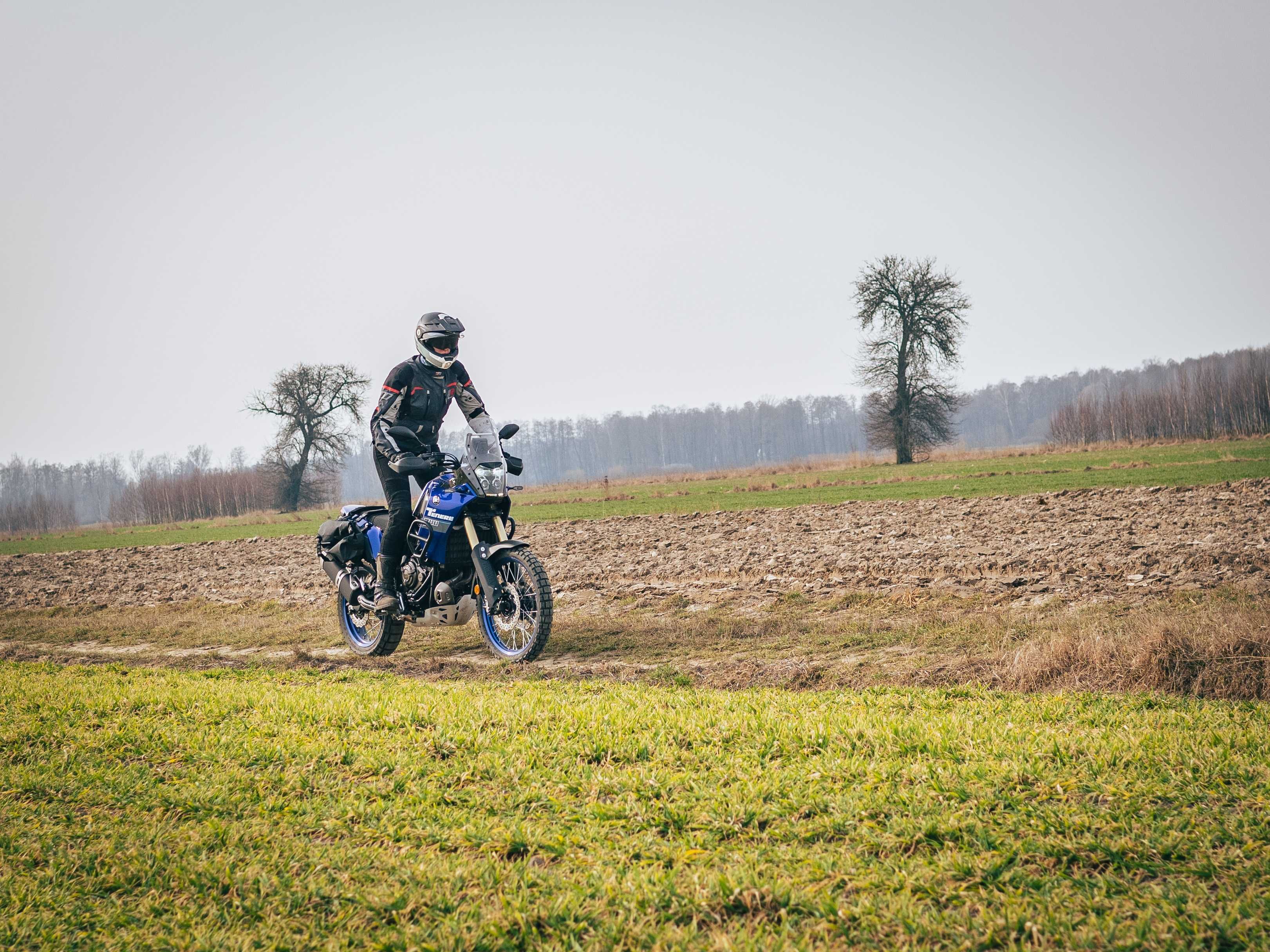 Wynajem motocykli z segmentu adventure Warszawa