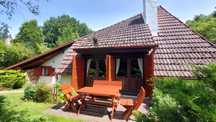 Odosobnienie nad morzem-ogrodzony domek