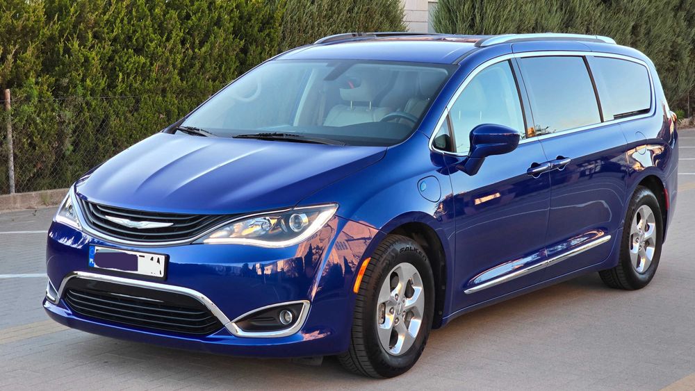e-Hybrid Plug-In Czujniki parkowania grzane fotele ParkSens CzytajOpis