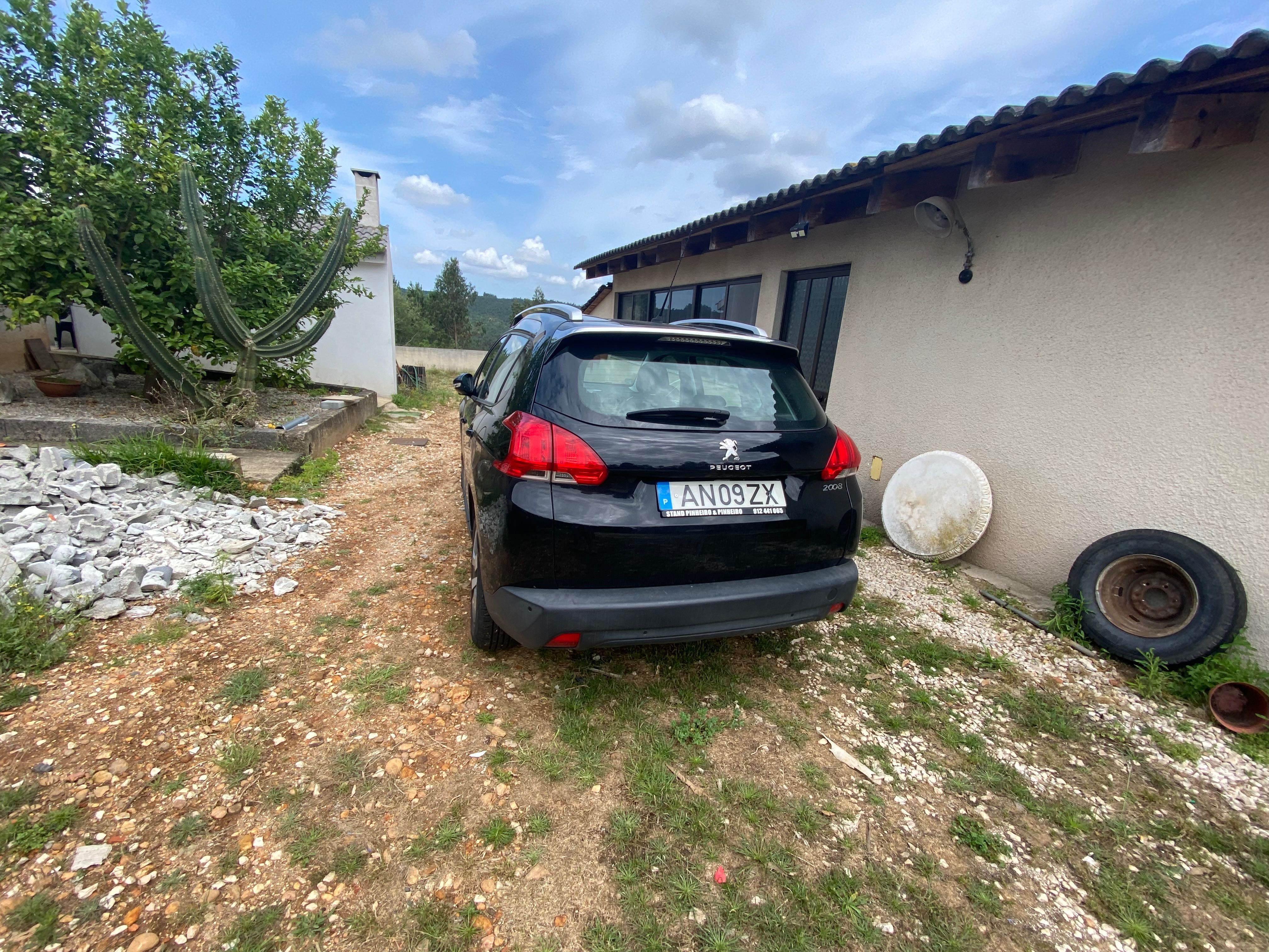 Carro usado, importado com matrícula portuguesa