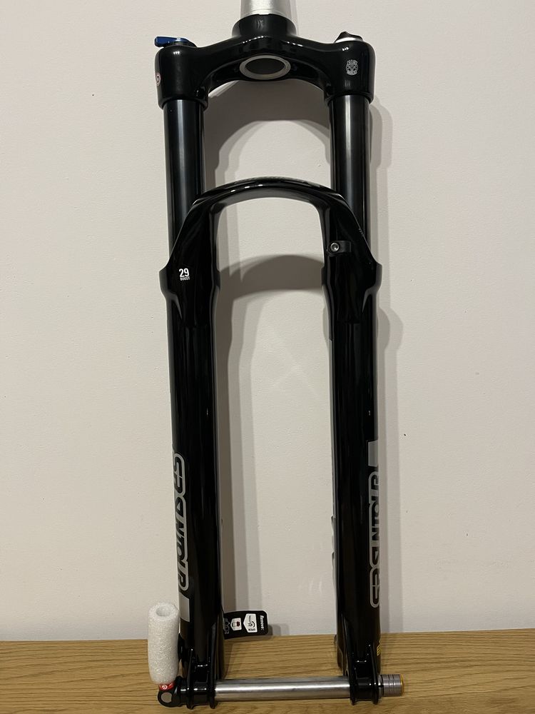 Amortyzator powietrzny SR Suntour XCR32 Air LO-R 29” 120mm Taper Boost