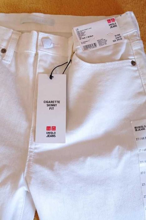 Uniqlo (Япония) Jeans джинсы модель *cigarette skinny* новые размер 27