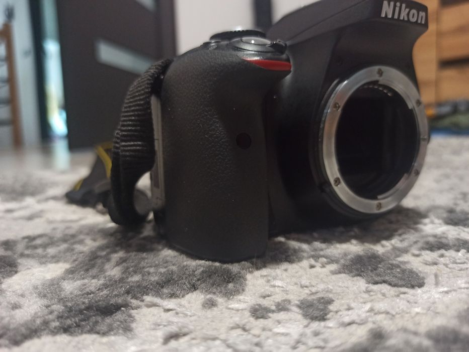 Nikon d3300 bardzo mała migawka