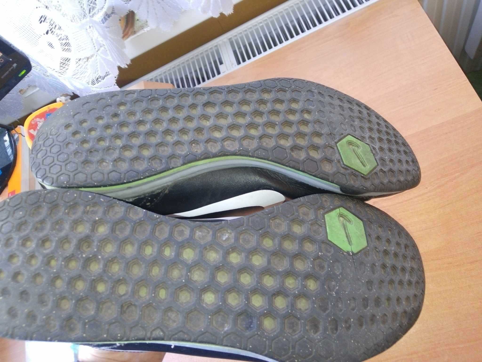 Buty sportowe męskie Nike Circuit Trainer II rozmiar 46 czarne zielone