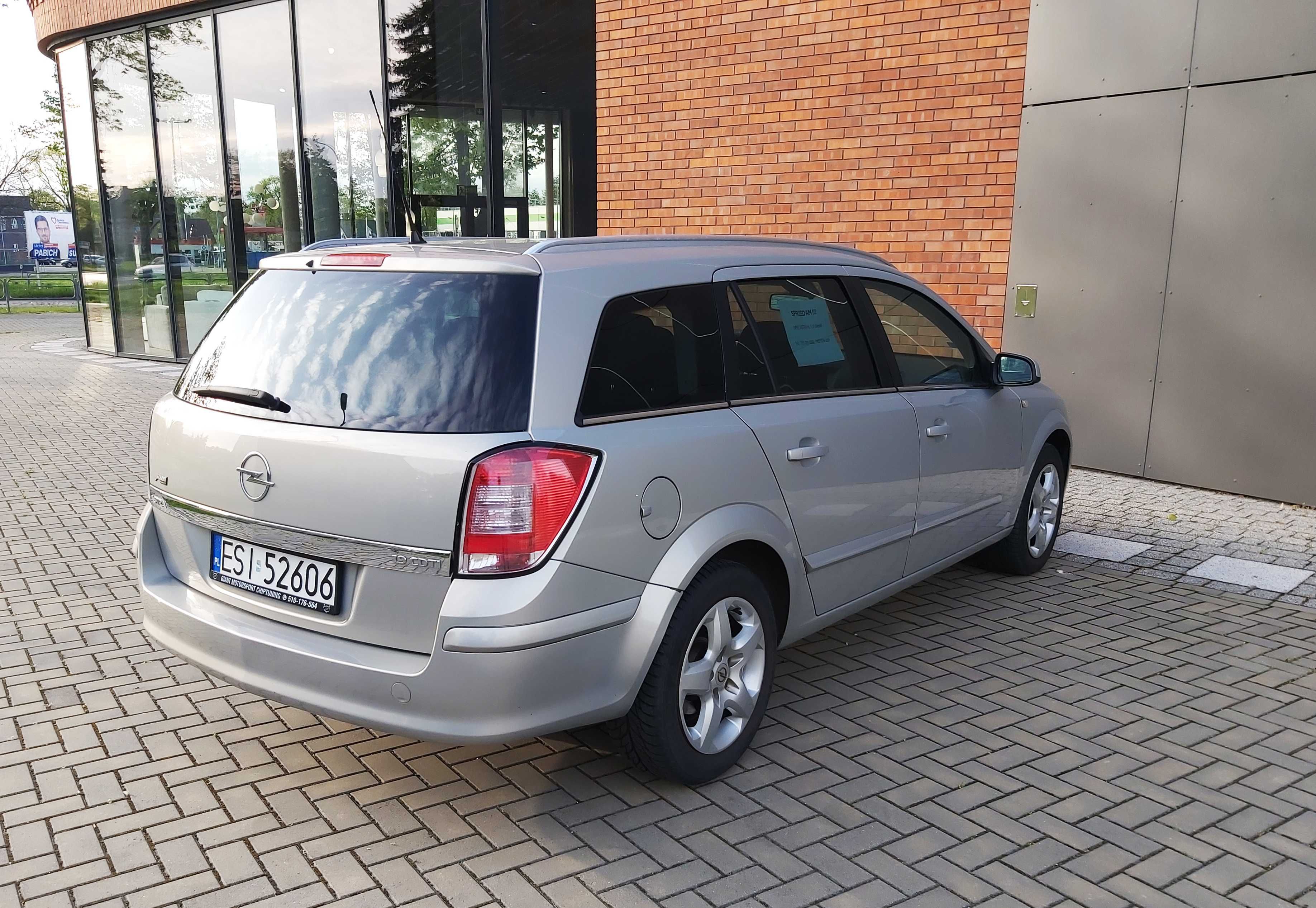 Opel Astra H 1.9d 120km 2008r, 262TYS/KM