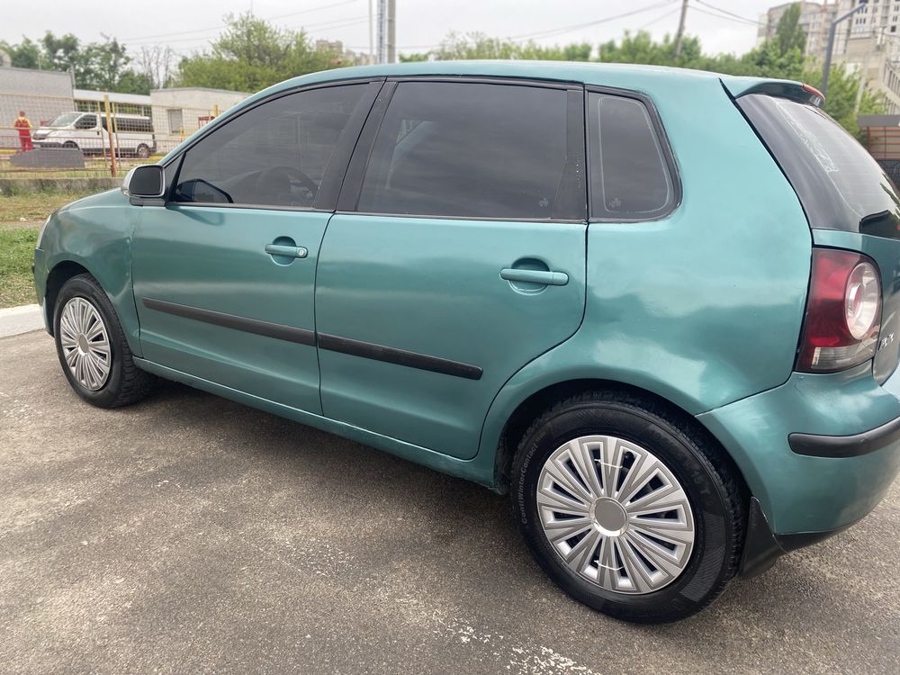 Продам Volkswagen polo 1,4 автомат