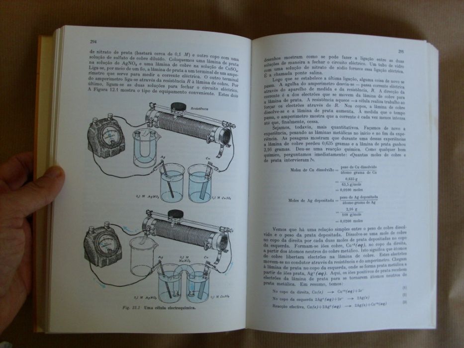 Química, uma Ciência Experimental de George C. Pimentel