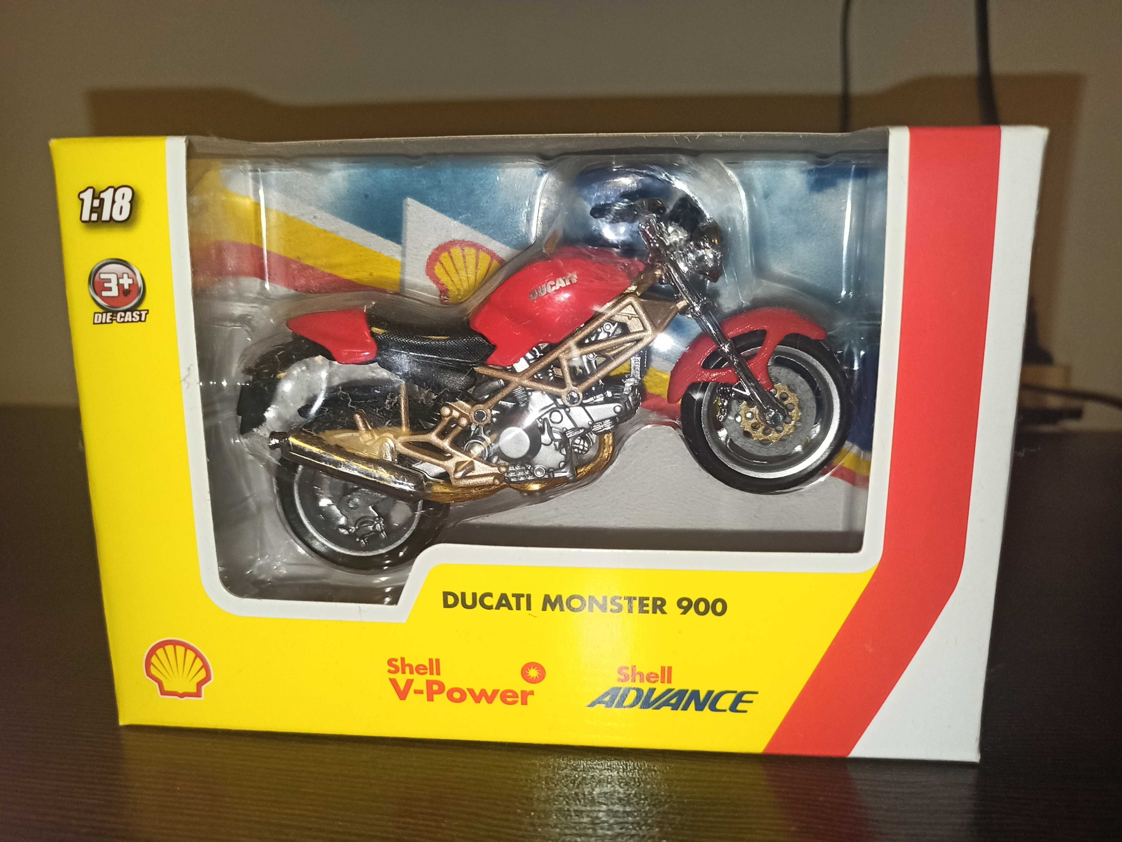 Model Ducati MONSTER 900 1/18 SHELL