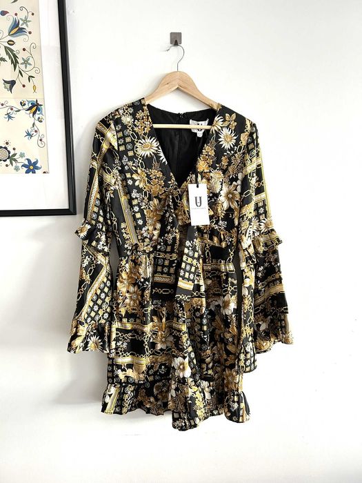 Nowa z metką sukienka mini złoto czarna z falbankami 38 U Collection