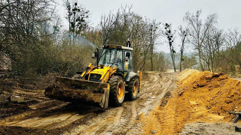 оренда екскаватора JCB CX4 (гідробур, грейдер)