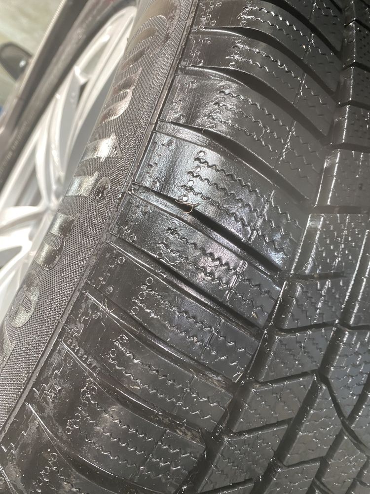 Зимова резина шини 255/60 r18 з дисками audi q7 4 m
