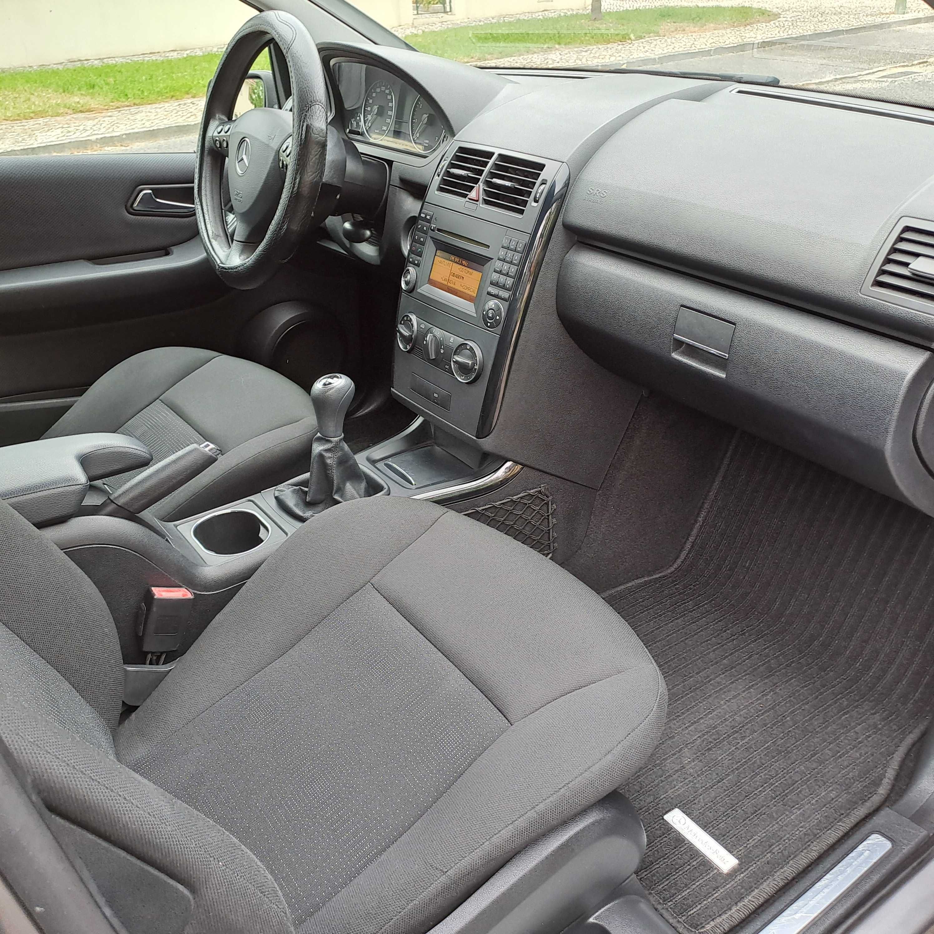 Mercedes-Benz A160 BlueEfficiency - 2011