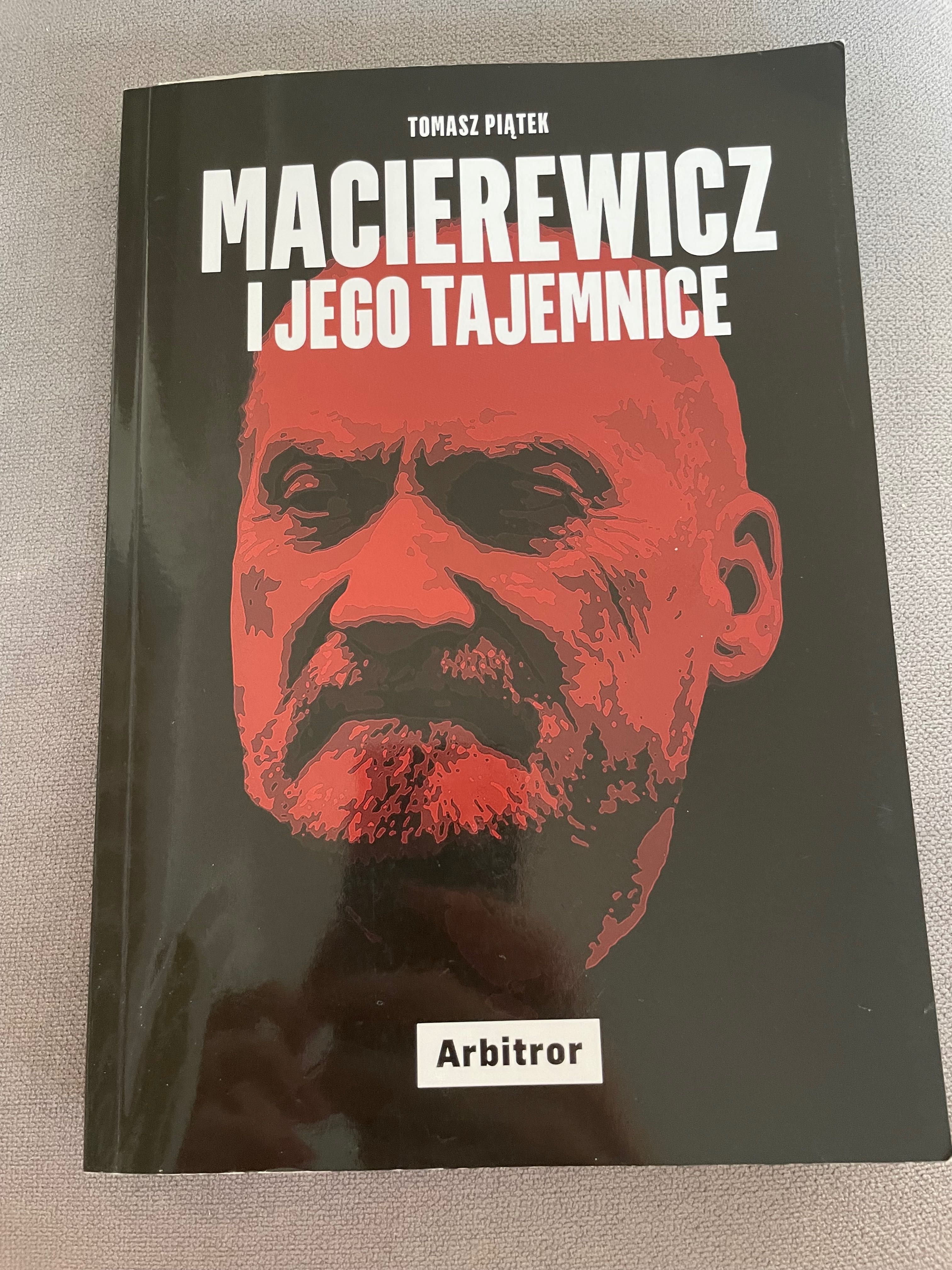 Macierewicz i jego tajemnice