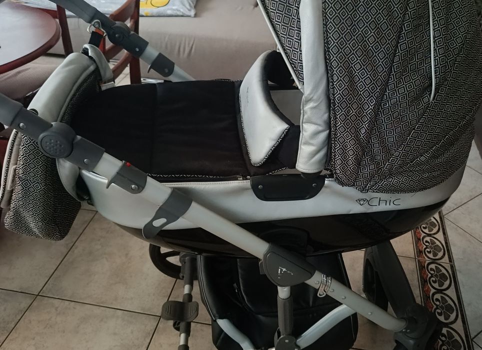 Sprzedam wózek dziecięcy 2w1