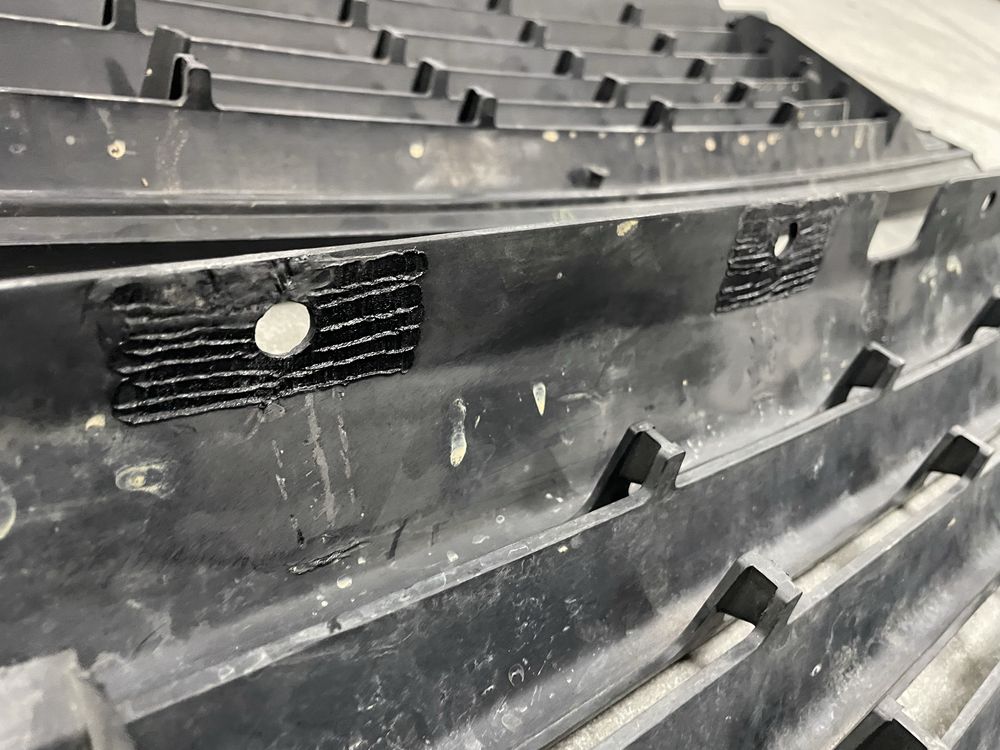 Grelha Range Rover P38 já restaurada