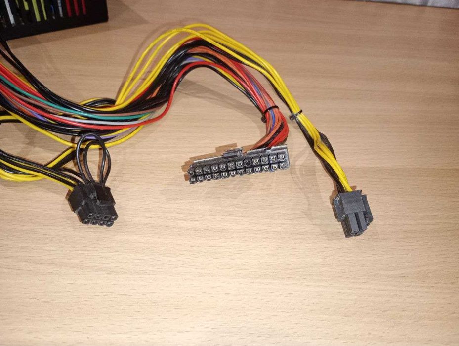 Блок живлення Vinga 450W OEM (PSU-450-12) б/в