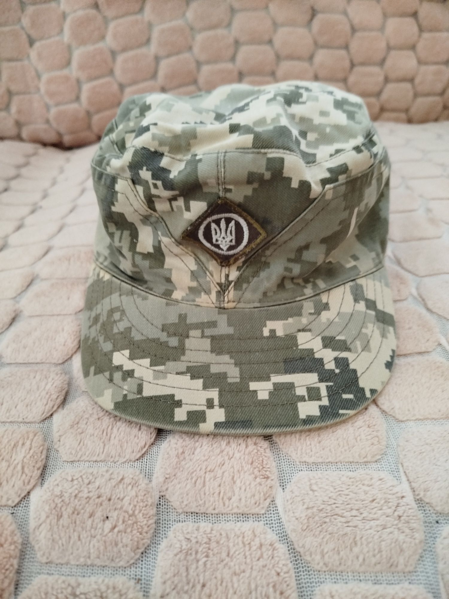 Кепка военная новая и б/у