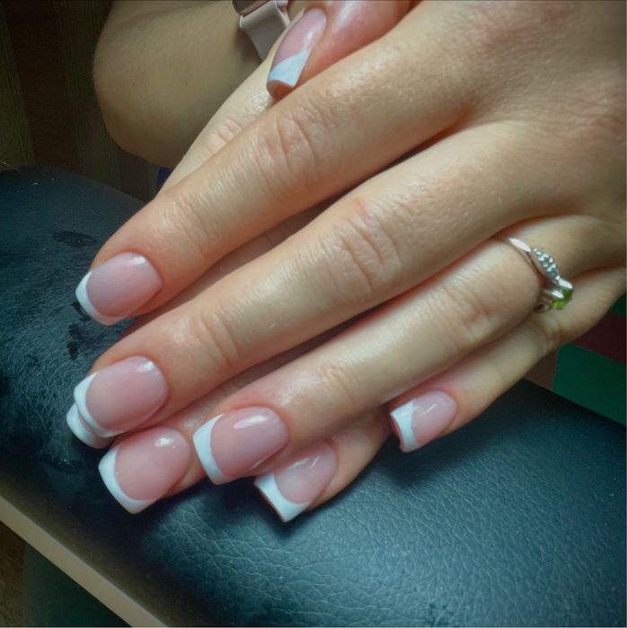 Маникюр/педикюр/