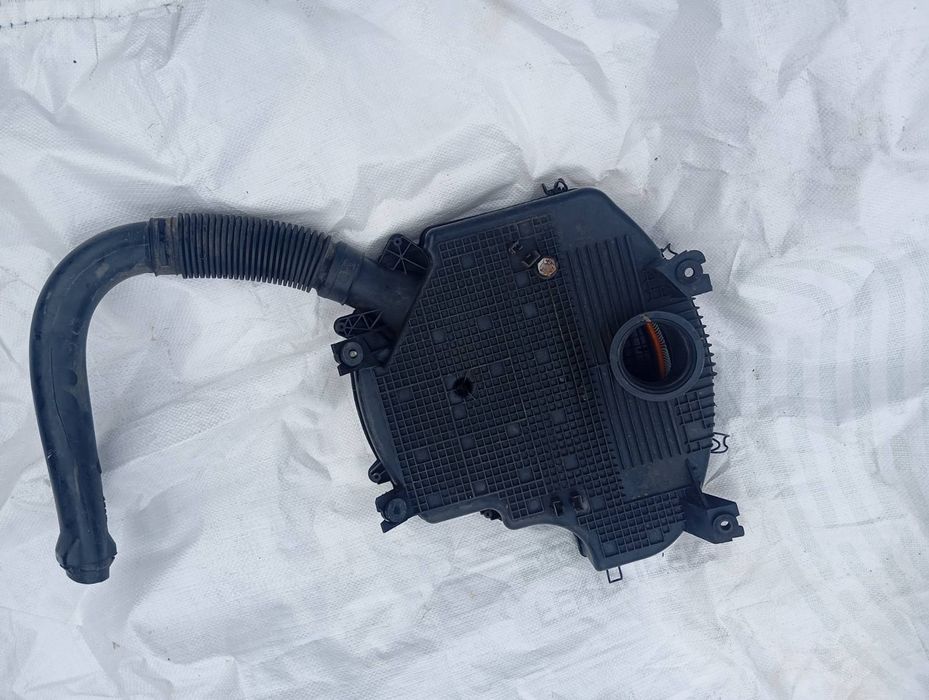 Корпус воздушного фильтра рено