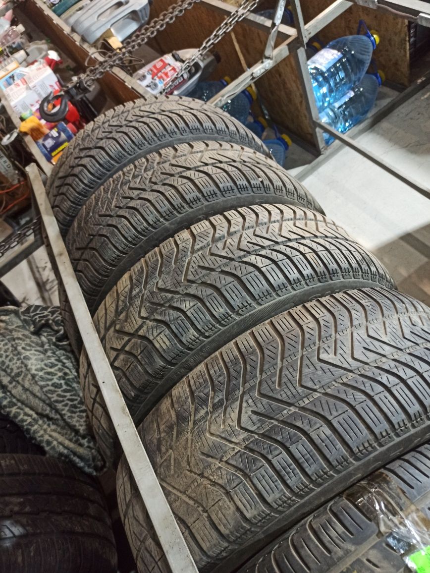 Pirelli 205 55 16 комплект 4шт