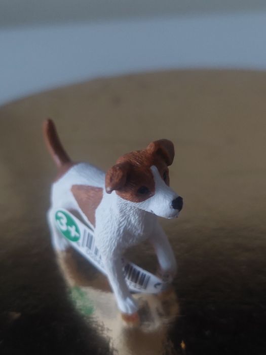 Figurka  pieska firmy Schleich