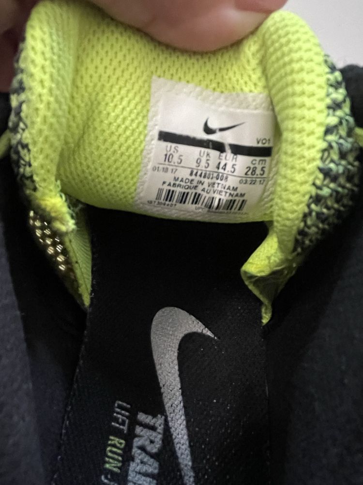 Tenis NIke - Training