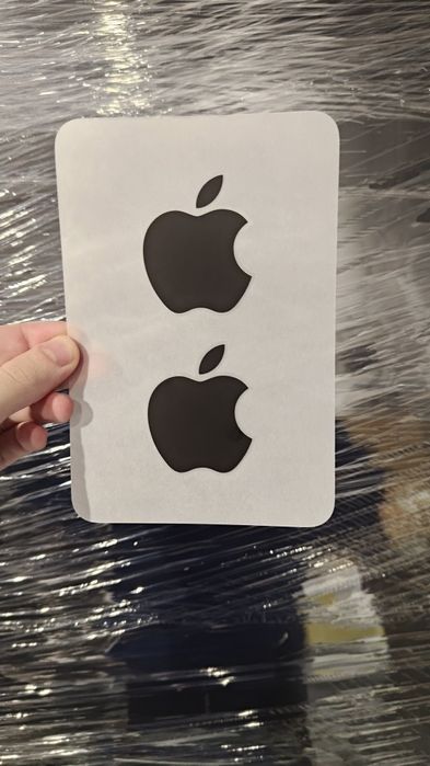 Оригінальні наліпки Apple - 40шт