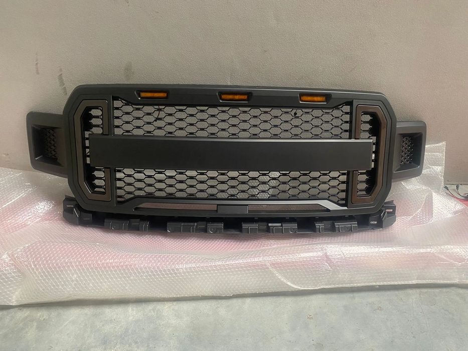 Grill Ford F150 18-21 styl Roushe