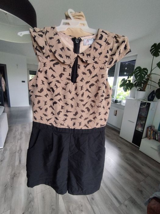 R.38 Lipsy London kombinezon na lato w koty czarno beżowy