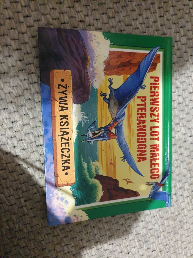 Książka Pierwszy lot małego pteranodona