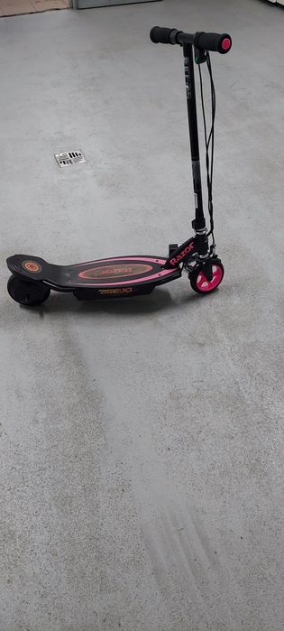 Hulajnoga elektryczna Razor dla dziewczynki