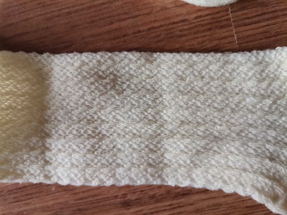 Ażurowe podkolanowki