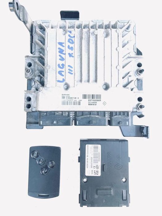 Блок управління двигуном Renault Laguna III Megane III Fluence 1…