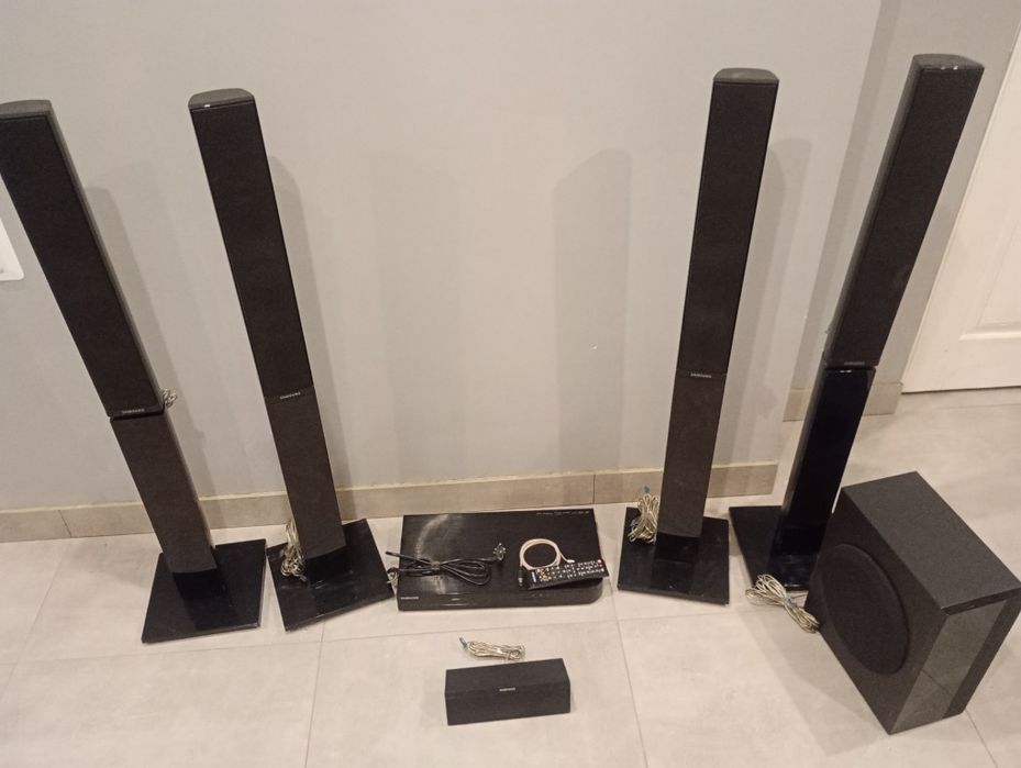 Kino domowe Samsung hT j5150